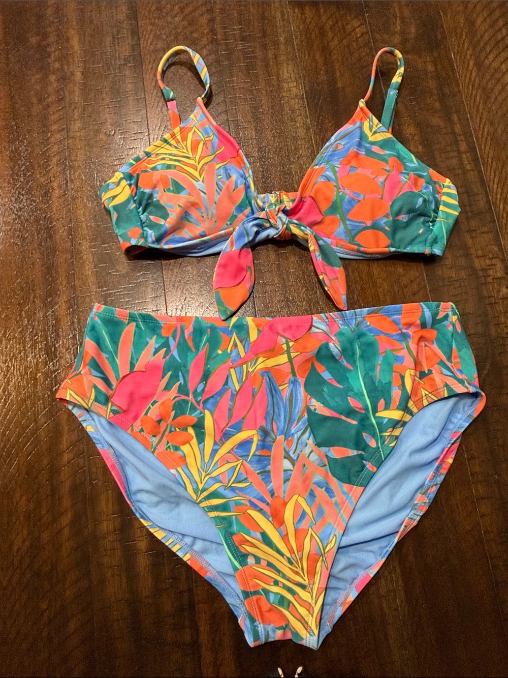Kona Sol Women’s Tropical Floral Two-Piece Swim Set -XL